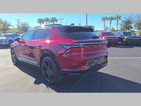 New 2026 Chevrolet Equinox EV RS image 18