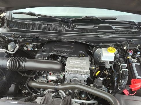 Certified 2023 RAM 1500 Laramie image 25