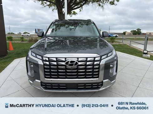 Used 2023 Hyundai Palisade Calligraphy w/ Cargo Package FWD image 13