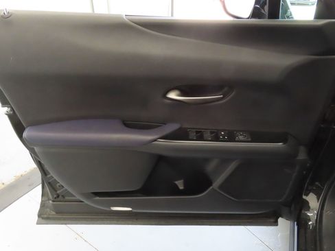 Used 2021 Lexus UX 250h w/ Premium Package AWD/4WD image 11