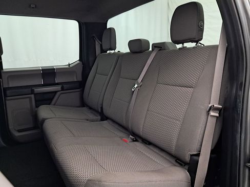 Used 2016 Ford F150 XLT image 19