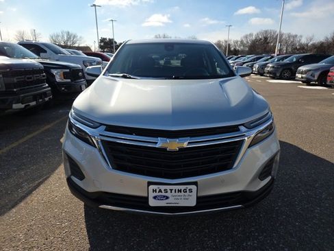 Used 2022 Chevrolet Equinox LT image 7