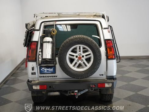 Used 2003 Land Rover Discovery SE image 28