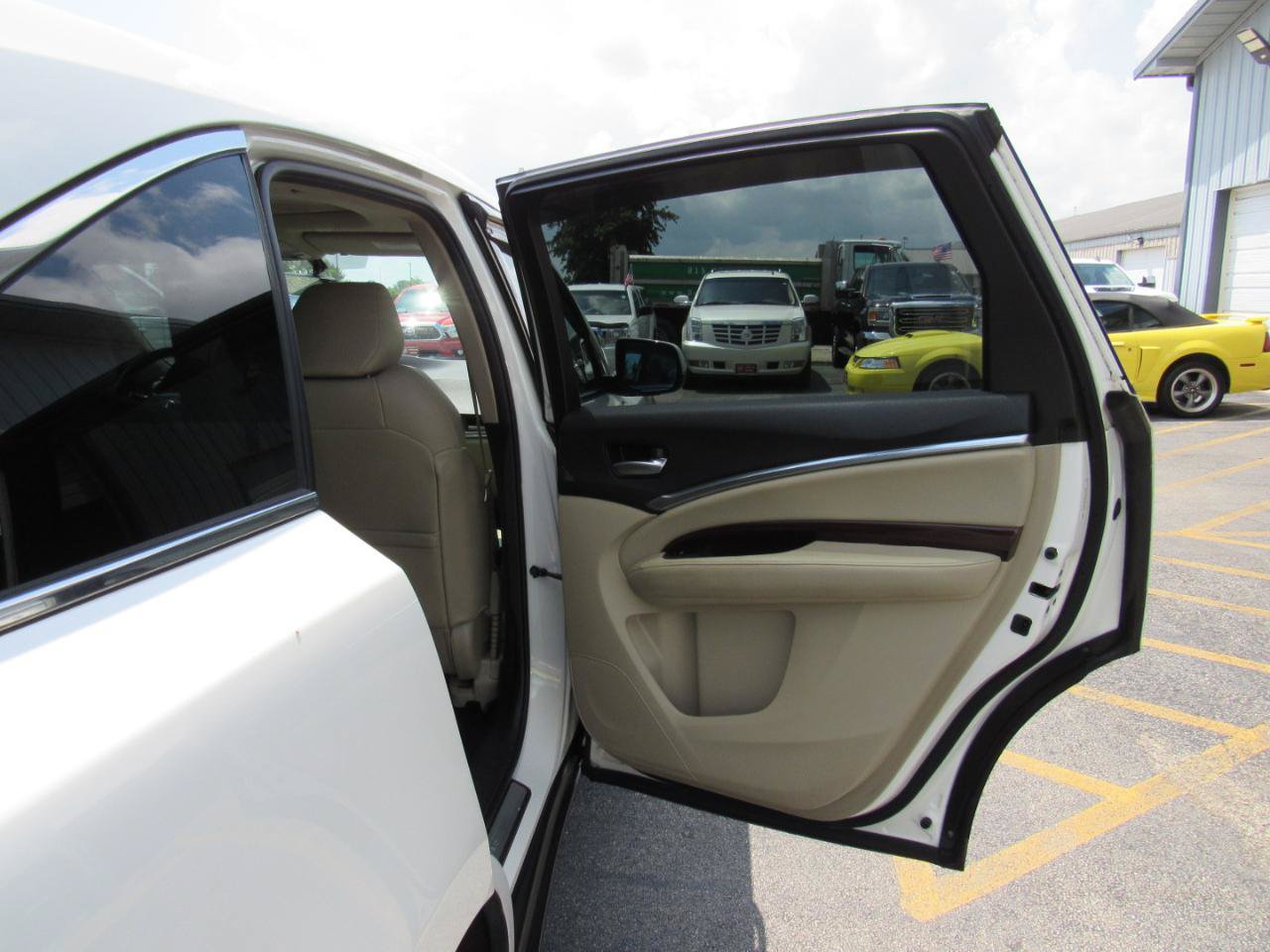 Used 2016 Acura MDX SH-AWD image 37