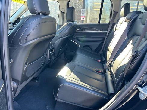 Used 2023 Jeep Grand Cherokee 4WD 4xe w/ Luxury Tech Group II image 61