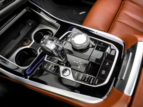 Used 2021 BMW X7 xDrive40i w/ M Sport Package image 24