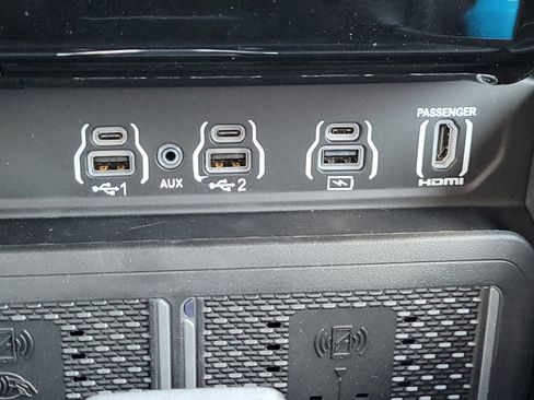 New 2026 RAM 1500 Laramie w/ Night Edition image 25