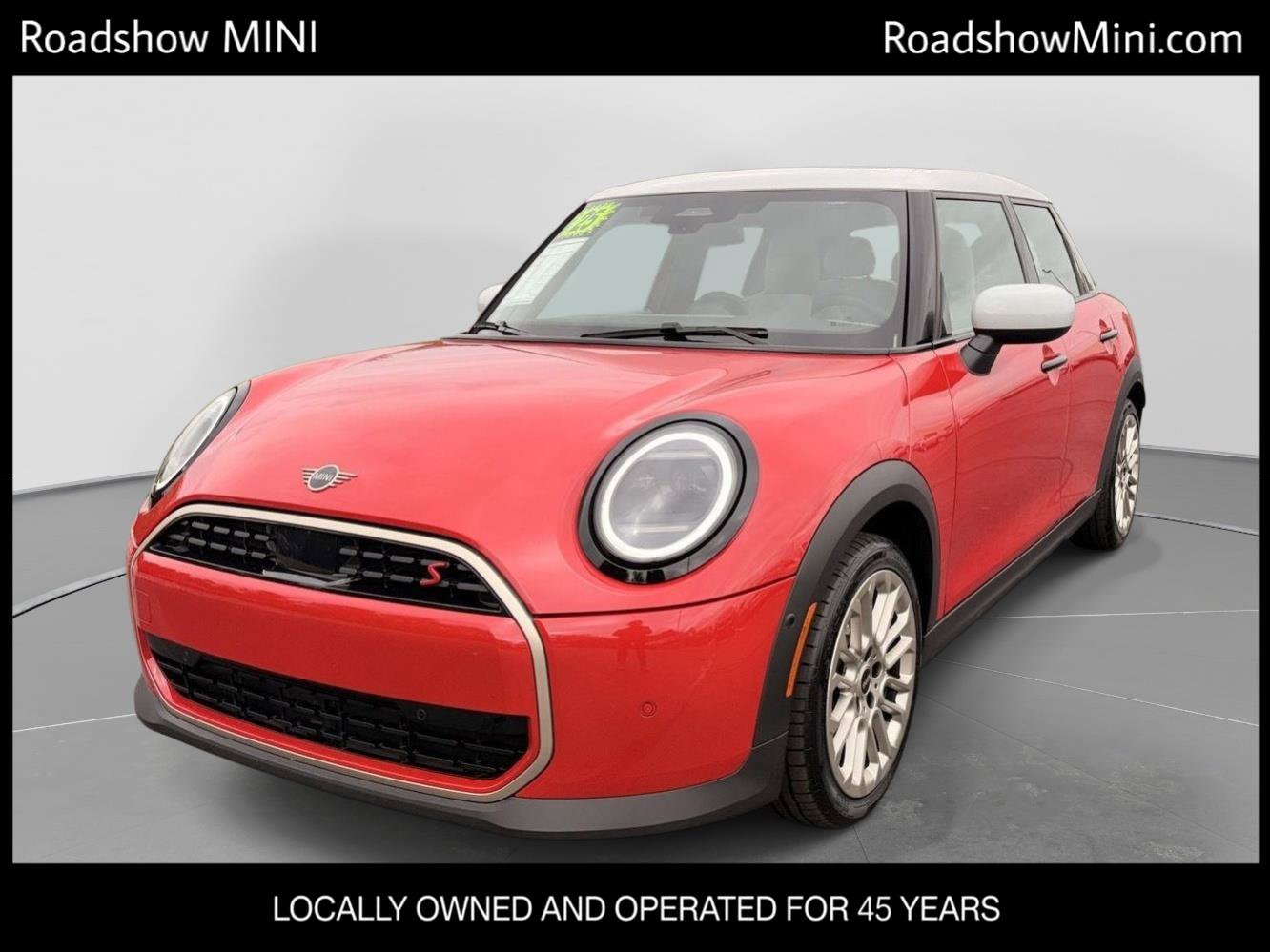 Used 2025 MINI Cooper S FWD image 1
