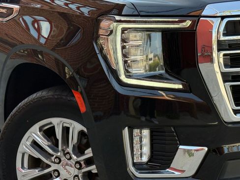 Used 2021 GMC Yukon SLT w/ SLT Luxury Plus Package RWD image 10