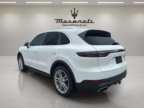 Used 2023 Porsche Cayenne Base image 7