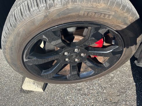 Used 2022 Ford Explorer ST w/ Equipment Group 401A image 4