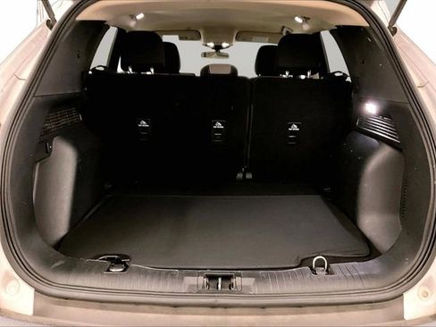 Certified 2020 Ford Escape SE AWD/4WD image 33