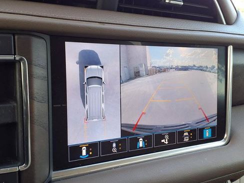 Used 2021 GMC Yukon Denali w/ Denali Premium Package RWD image 6