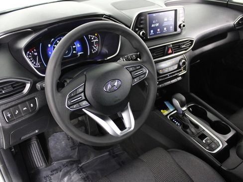 Used 2019 Hyundai Santa Fe SEL FWD image 16
