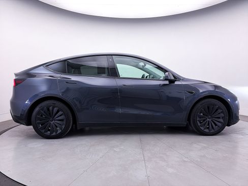 Used 2020 Tesla Model Y Long Range AWD/4WD image 36