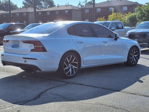 Used 2020 Volvo S60 T5 Momentum w/ Protection Package Premier image 3