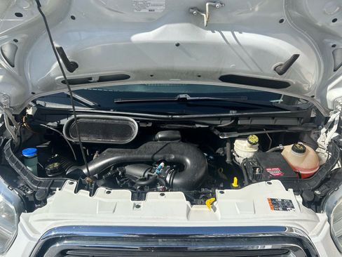 Used 2016 Ford Transit 250 130 Low Roof w/ Exterior Upgrade Package image 32