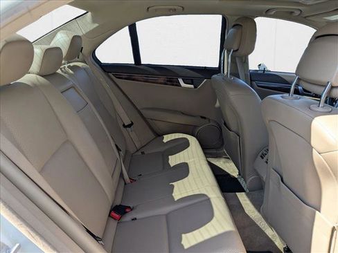 Used 2014 Mercedes-Benz C 250 Sedan image 21