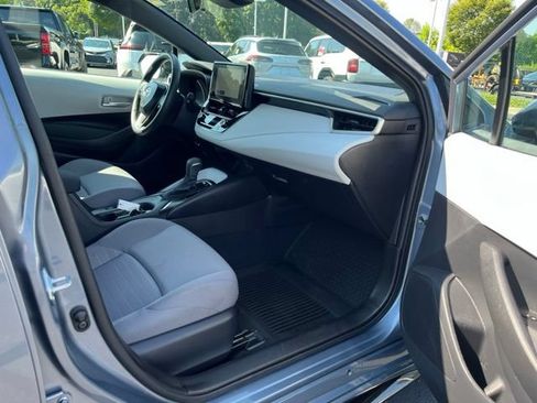 Used 2026 Toyota Corolla SE FWD image 17