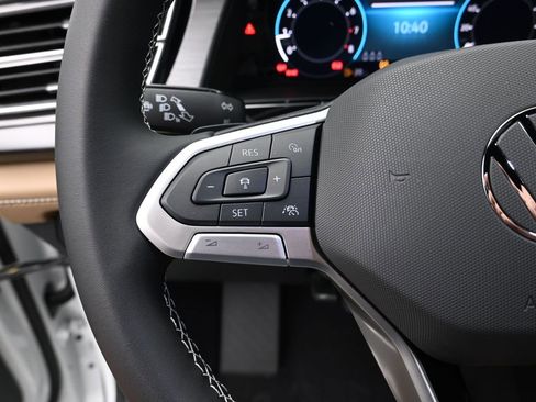 New 2026 Volkswagen Atlas Cross Sport SE image 13