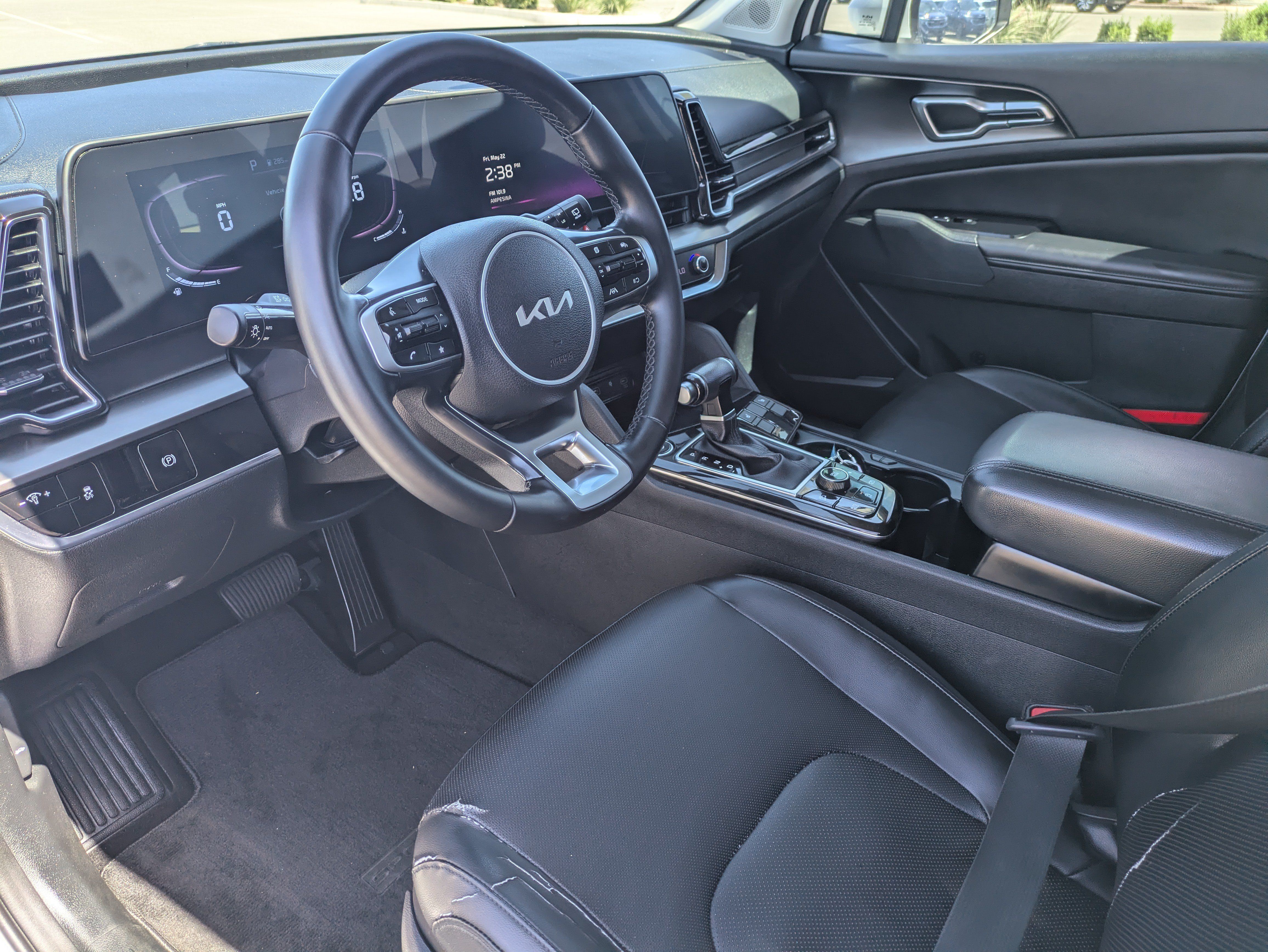 Used 2023 Kia Sportage EX FWD image 24