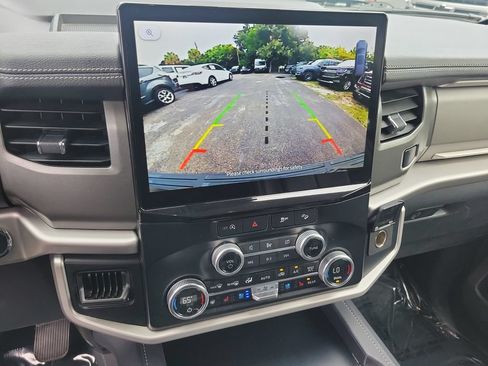 Used 2024 Ford Expedition Max XLT AWD/4WD image 36