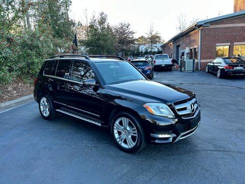 Used 2015 Mercedes-Benz GLK 350 4MATIC image 9