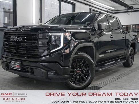 Used 2023 GMC Sierra 1500 Elevation w/ LPO, Elevation Black Package AWD/4WD image 1