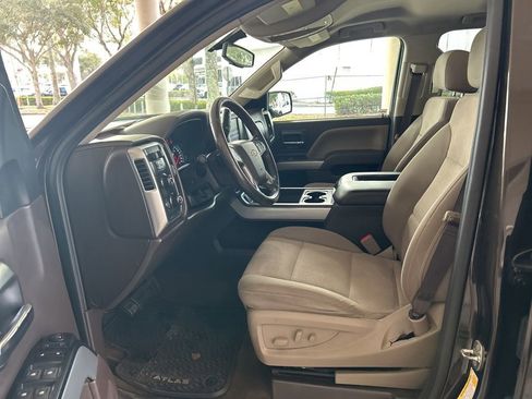 Used 2018 Chevrolet Silverado 1500 LT w/ All Star Edition image 5