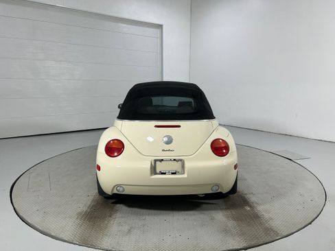 Used 2004 Volkswagen Beetle GLS FWD image 27