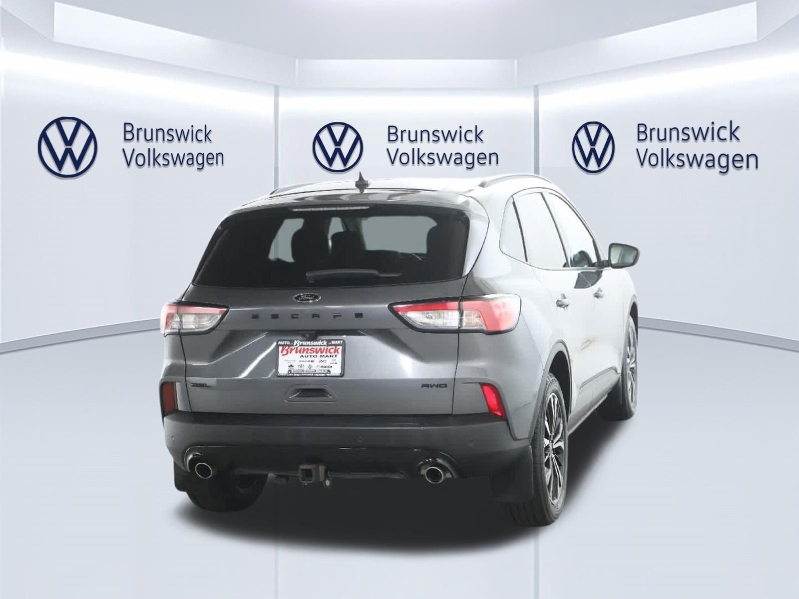 Used 2021 Ford Escape SEL w/ SEL Stealth AWD Package image 46
