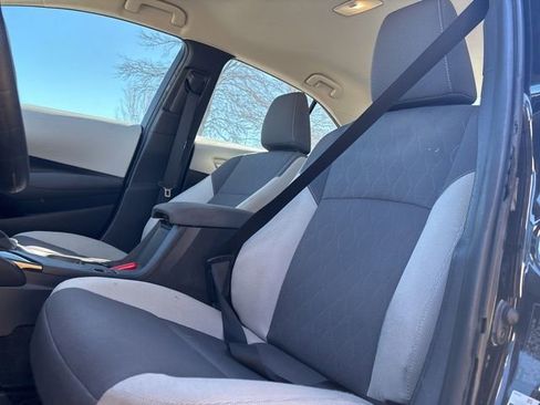 Used 2024 Toyota Corolla LE image 8