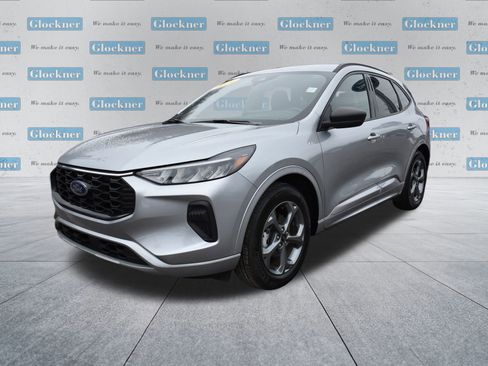 Used 2024 Ford Escape ST-Line w/ Cold Weather Package image 16