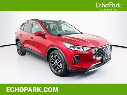 Used 2023 Ford Escape SE w/ Class II Trailer Tow Package