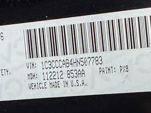 Used 2017 Chrysler 200 Limited Platinum image 16