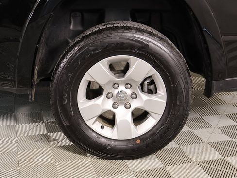 Used 2025 RAM 1500 Lone Star image 18