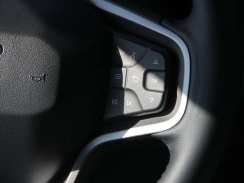 Used 2024 Ford Bronco Black Diamond image 16