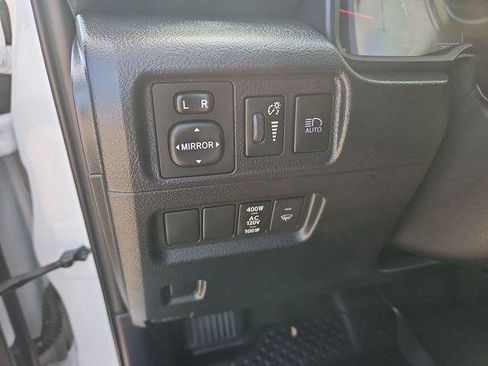 Used 2024 Toyota 4Runner SR5 Premium w/ Moonroof Package RWD image 17