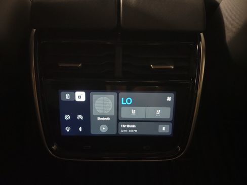Used 2023 Rivian R1T Adventure AWD/4WD image 28