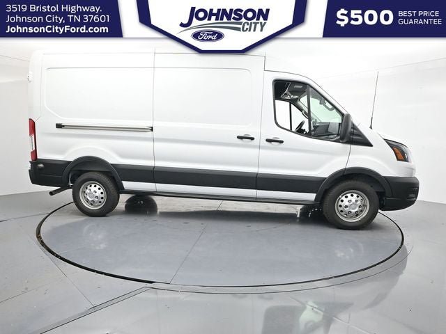 New 2026 Ford Transit 250 148 Medium Roof w/ Load Area Protection Package RWD image 14