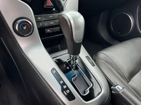 Used 2015 Chevrolet Cruze LTZ w/ Sun, Sound and Sport Package FWD image 25