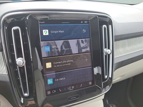 Used 2023 Volvo XC40 B5 Plus w/ Driver Assist Package AWD/4WD image 16