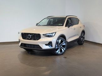 New 2026 Volvo XC40 B5 Ultra w/ Climate Package video 1