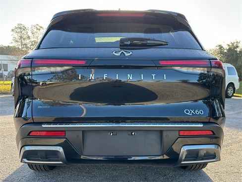 Certified 2022 INFINITI QX60 Luxe w/ Cargo Package image 5