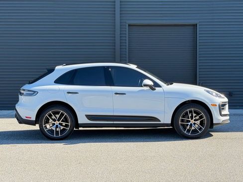 Certified 2023 Porsche Macan image 22