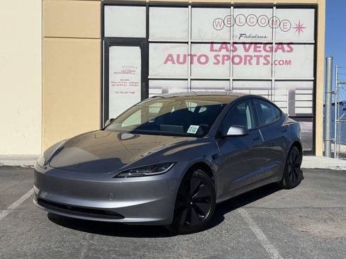 Used 2026 Tesla Model 3 RWD image 4