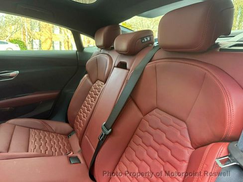 Used 2023 Audi e-tron GT Premium Plus w/ Performance Package image 21