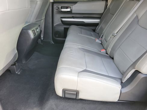 Used 2018 Toyota Tundra Limited image 8