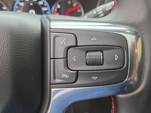 Certified 2023 Chevrolet Blazer RS w/ Driver Confidence II Package image 30