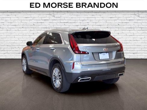 Certified 2024 Cadillac XT4 Premium Luxury w/ Technology Package FWD image 3